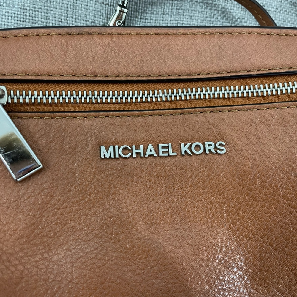 Brown Leather Michael Kors bag